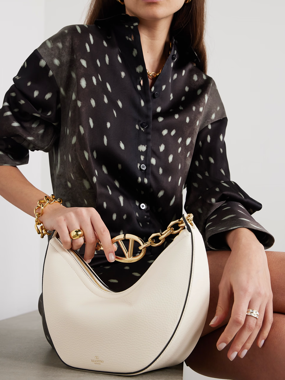 Valentino Garavani Ivory Leather Small Hobo Vlogo Shoulder Bag – luxury by Valentino Garavani | PrivePolai