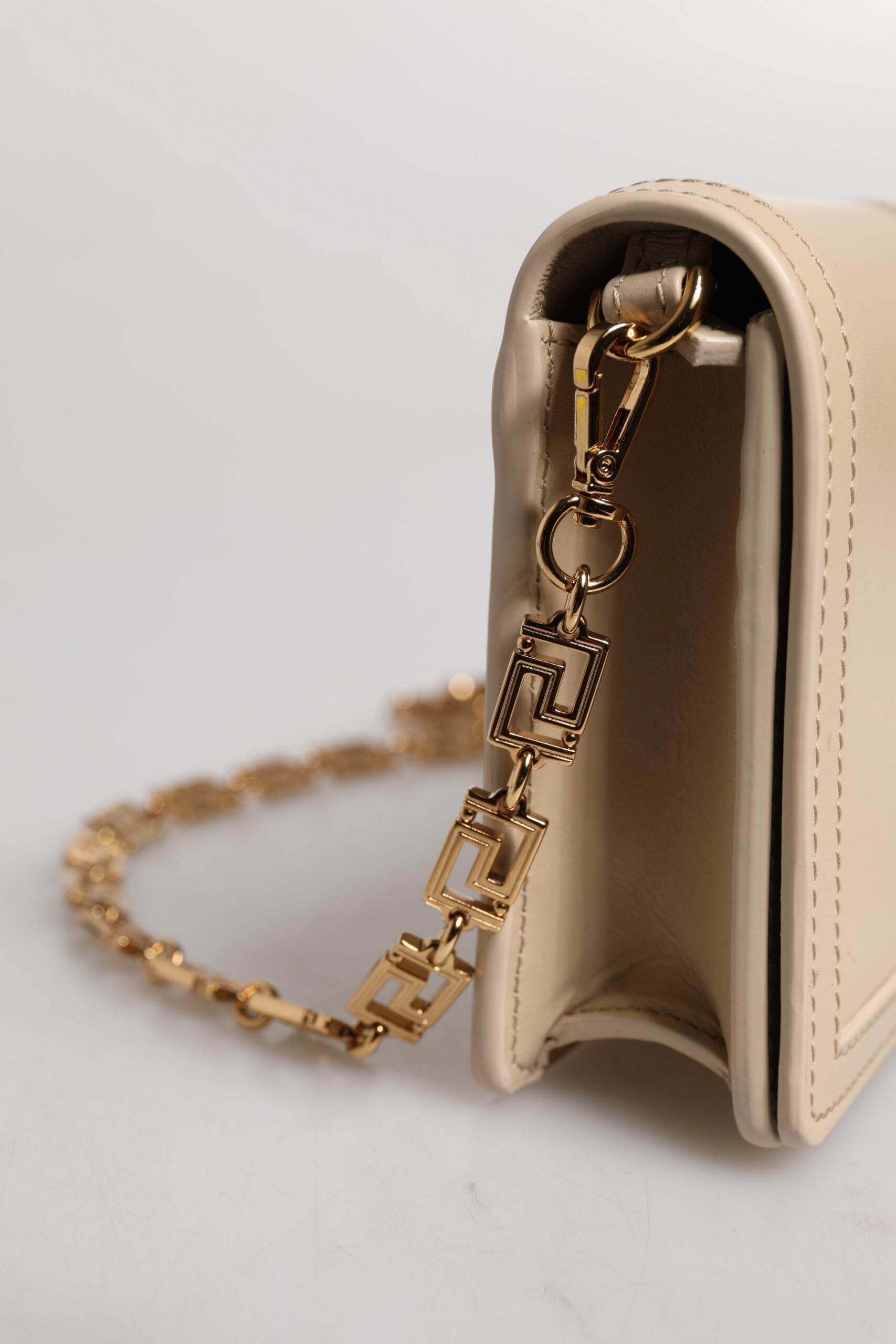 Versace Beige Gold Chain Calf Leather Wallet Crossbody Bag – luxury by Versace | PrivePolai